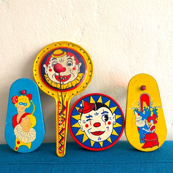 Vintage 1950s Kirchhoff clown tin toy set of 4